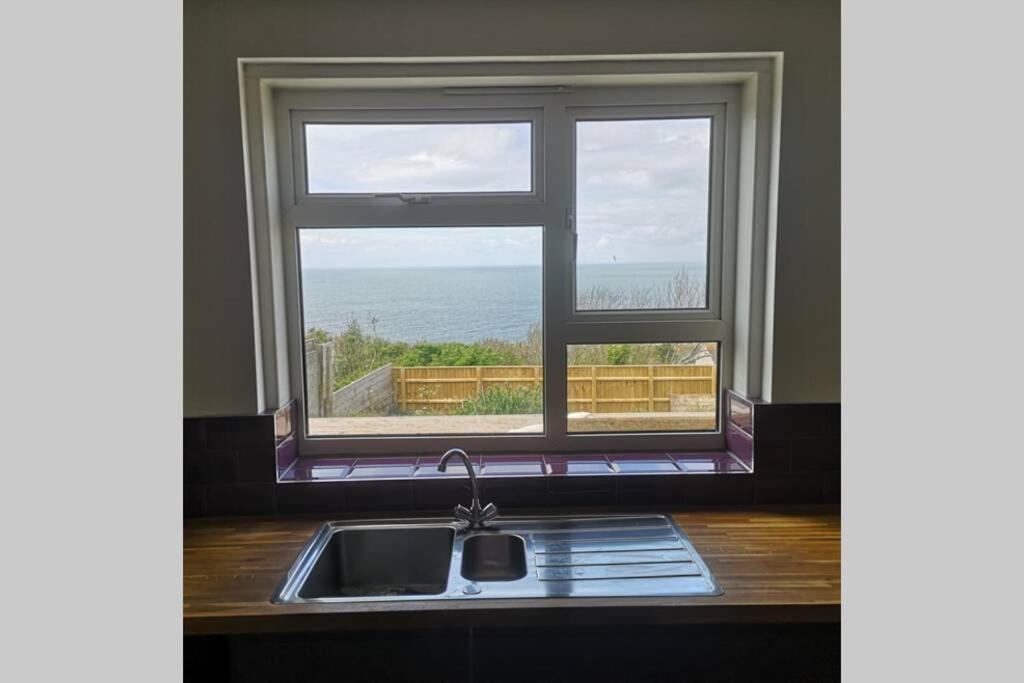 Jurassic View 3 Bed House With Hot Tub Villa คาสเซิลทาวน์ ภายนอก รูปภาพ